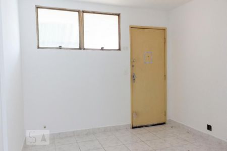 Apartamento à venda com 35m², 1 quarto e sem vagaSala