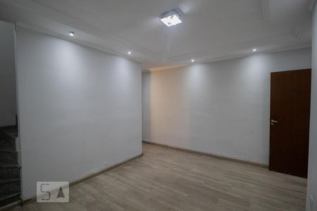 Sala de casa à venda com 2 quartos, 96m² em Jardim Bela Vista, Guarulhos