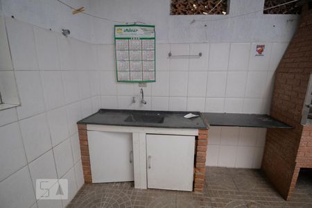 Casa à venda com 96m², 2 quartos e 2 vagas Casa à venda com 96m², 2 quartos e 2 vagasÁrea de Serviço