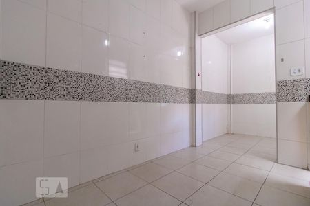 Apartamento à venda com 70m², 2 quartos e sem vagaCozinha