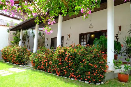 Casa à venda com 500m², 3 quartos e 2 vagasFrente da casa