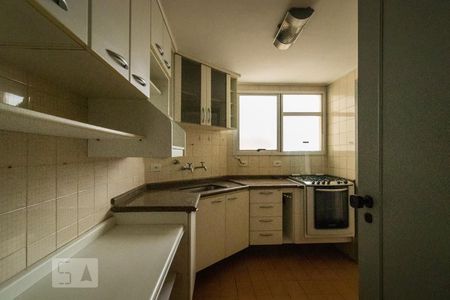 Apartamento à venda com 92m², 2 quartos e 1 vagaCozinha