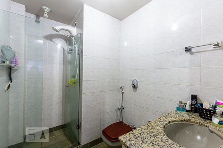 Apartamento à venda com 120m², 3 quartos e 1 vagaBanheiro da Suíte