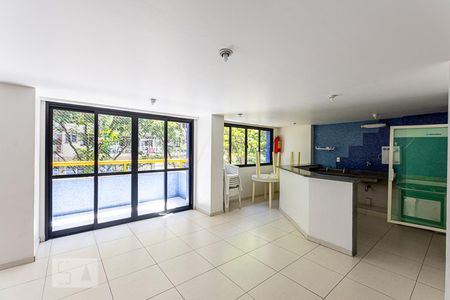 Apartamento à venda com 120m², 3 quartos e 1 vagaÁrea comum - Salão de festas