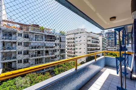 Apartamento à venda com 120m², 3 quartos e 1 vagaSala