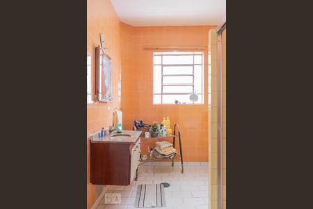 Casa à venda com 220m², 3 quartos e 3 vagasBanheiro