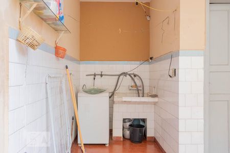 Casa à venda com 220m², 3 quartos e 3 vagasLavanderia