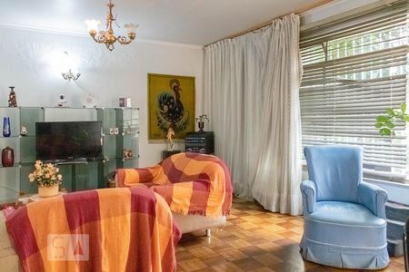 Sala de casa à venda com 3 quartos, 220m² em Vila da Saúde, São Paulo