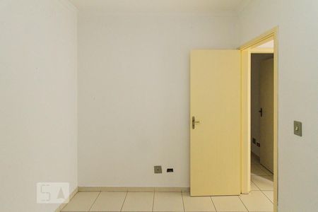 Quarto de apartamento para alugar com 2 quartos, 60m² em Vila Carrão, São Paulo
