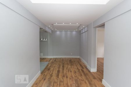 Sala de apartamento à venda com 2 quartos, 48m² em Engenho de Dentro, Rio de Janeiro