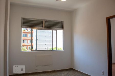 Apartamento à venda com 40m², 1 quarto e sem vaga Apartamento à venda com 40m², 1 quarto e sem vagaSala