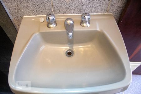 Apartamento à venda com 40m², 1 quarto e sem vaga Apartamento à venda com 40m², 1 quarto e sem vagaBanheiro Suite