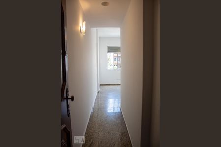 Apartamento à venda com 40m², 1 quarto e sem vaga Apartamento à venda com 40m², 1 quarto e sem vagaCorredor