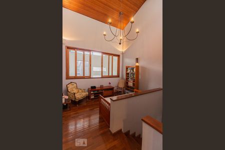 Sala / Corredor de casa à venda com 3 quartos, 226m² em Parque Colonial, São Paulo