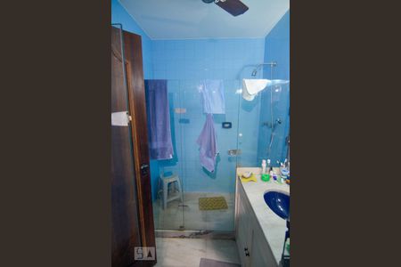 Apartamento à venda com 200m², 4 quartos e 2 vagas Apartamento à venda com 200m², 4 quartos e 2 vagasBanheiro