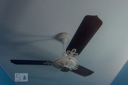 Apartamento à venda com 200m², 4 quartos e 2 vagas Apartamento à venda com 200m², 4 quartos e 2 vagasBanheiro