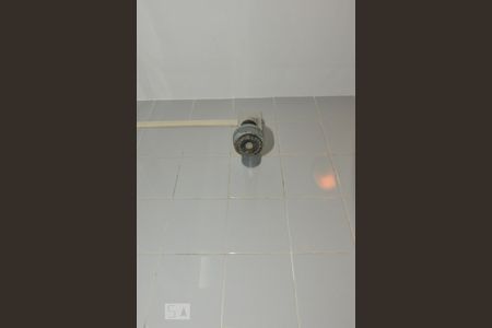 Apartamento à venda com 200m², 4 quartos e 2 vagas Apartamento à venda com 200m², 4 quartos e 2 vagasBanheiro de Serviço