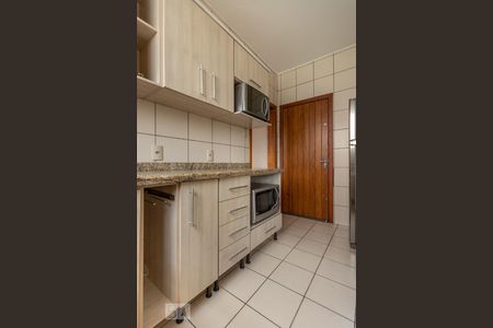 Apartamento para alugar com 72m², 2 quartos e sem vaga Apartamento para alugar com 72m², 2 quartos e sem vagaCozinha