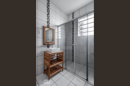 Apartamento para alugar com 72m², 2 quartos e sem vaga Apartamento para alugar com 72m², 2 quartos e sem vagaBanheiro