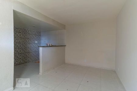 Sala / Quarto de kitnet/studio para alugar com 1 quarto, 30m² em Água Santa, Rio de Janeiro