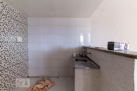 Cozinha de kitnet/studio para alugar com 1 quarto, 30m² em Água Santa, Rio de Janeiro