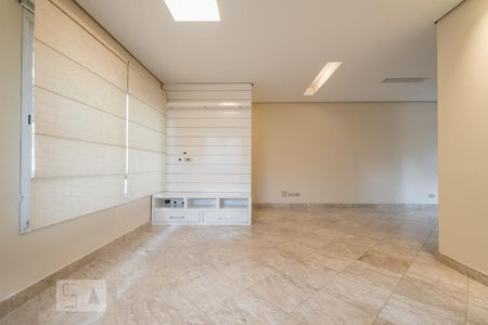 Sala de casa de condomínio à venda com 3 quartos, 168m² em Jardim Taquaral, São Paulo