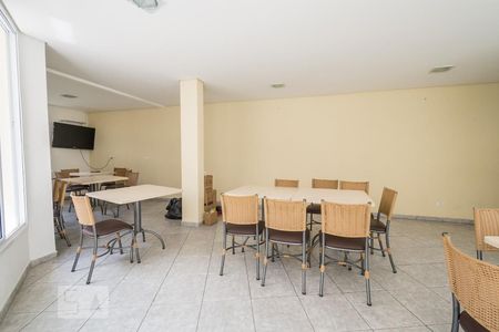 Casa de condomínio à venda com 168m², 3 quartos e 2 vagasÁrea Comum - Salão de Festas