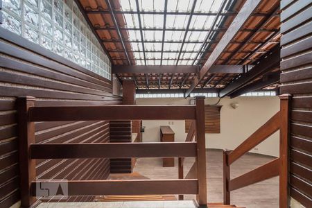 Casa de condomínio à venda com 168m², 3 quartos e 2 vagasQuintal