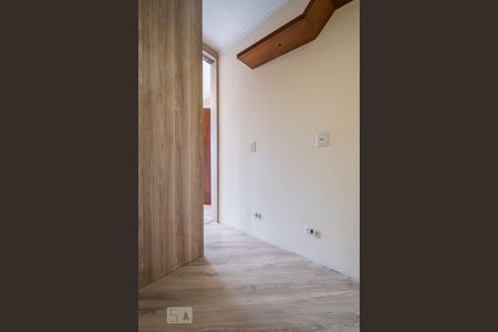 Casa de condomínio à venda com 168m², 3 quartos e 2 vagasQuarto 2