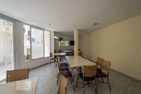 Casa de condomínio à venda com 168m², 3 quartos e 2 vagasÁrea Comum - Salão de Festas