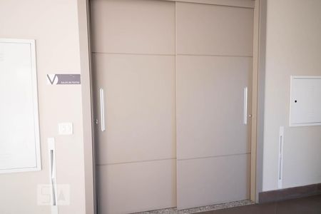 Apartamento para alugar com 80m², 2 quartos e 2 vagasÁrea comum - Salão de festas