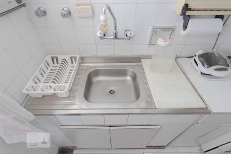 Apartamento à venda com 55m², 1 quarto e 1 vagaPia