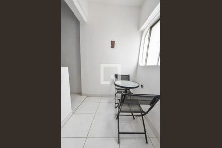 Apartamento à venda com 80m², 2 quartos e sem vagaCozinha