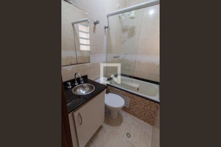 Banheiro da Suíte de casa de condomínio para alugar com 3 quartos, 134m² em Jardim Ampliacao, São Paulo