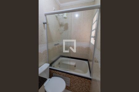 Banheiro da Suíte de casa de condomínio para alugar com 3 quartos, 134m² em Jardim Ampliacao, São Paulo