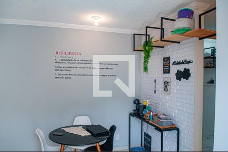 sala de apartamento para alugar com 2 quartos, 45m² em Taquara, Rio de Janeiro