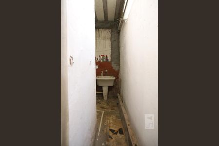 Casa à venda com 70m², 2 quartos e 1 vagaÁrea de Serviço