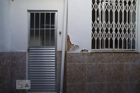 Casa à venda com 70m², 2 quartos e 1 vagaQuintal