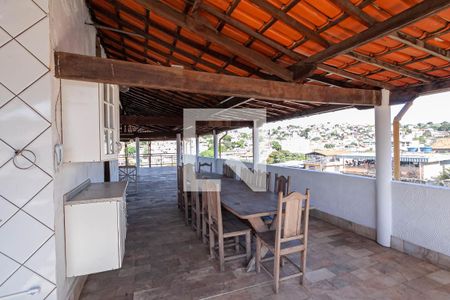 Apartamento à venda com 250m², 4 quartos e 1 vagaTerraço