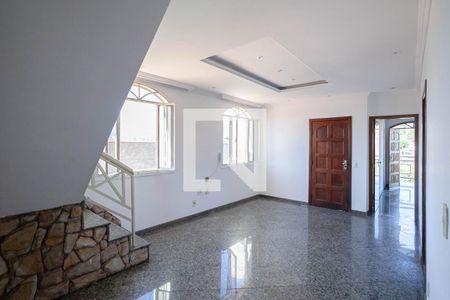 Sala 1 de apartamento à venda com 4 quartos, 250m² em Santa Cruz, Belo Horizonte