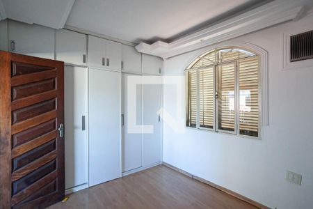 Apartamento à venda com 250m², 4 quartos e 1 vagaSuíte 4 