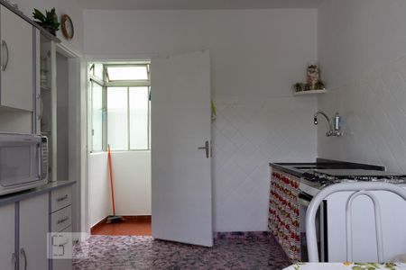 Apartamento à venda com 75m², 2 quartos e sem vagaCozinha