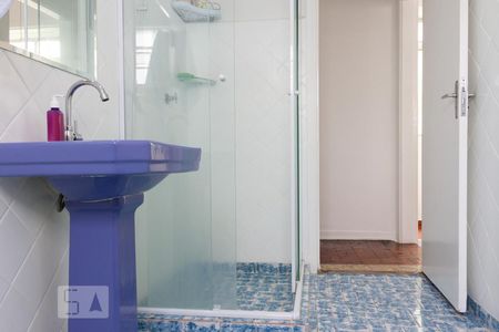 Banheiro de apartamento à venda com 2 quartos, 75m² em Tucuruvi, São Paulo