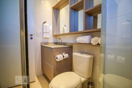 Apartamento à venda com 40m², 1 quarto e 1 vaga Apartamento à venda com 40m², 1 quarto e 1 vagaBanheiro da Suíte