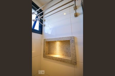 Apartamento à venda com 40m², 1 quarto e 1 vaga Apartamento à venda com 40m², 1 quarto e 1 vagaBanheiro da Suíte