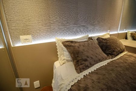 Apartamento à venda com 40m², 1 quarto e 1 vaga Apartamento à venda com 40m², 1 quarto e 1 vagaDetalhe da Suíte