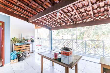 Casa à venda com 264m², 3 quartos e 1 vagaChurrasqueira