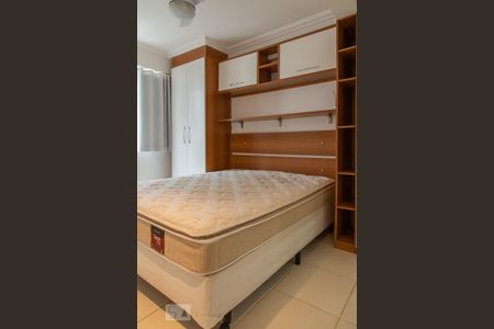 Apartamento para alugar com 74m², 2 quartos e 1 vagaSuíte