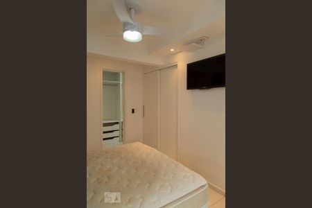 Apartamento para alugar com 74m², 2 quartos e 1 vagaSuíte