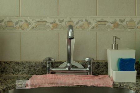 Apartamento para alugar com 74m², 2 quartos e 1 vagaCozinha 